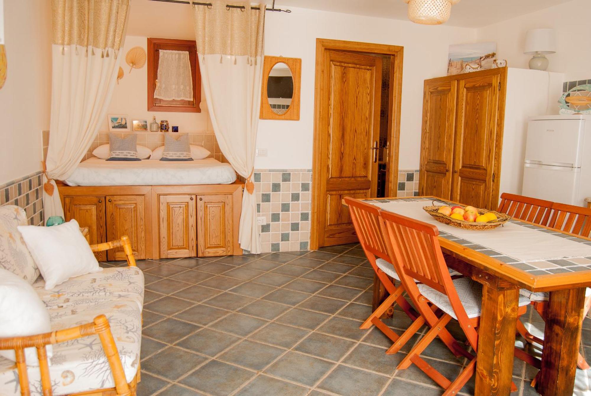 Casa Danilo Lejlighed San Teodoro  Eksteriør billede
